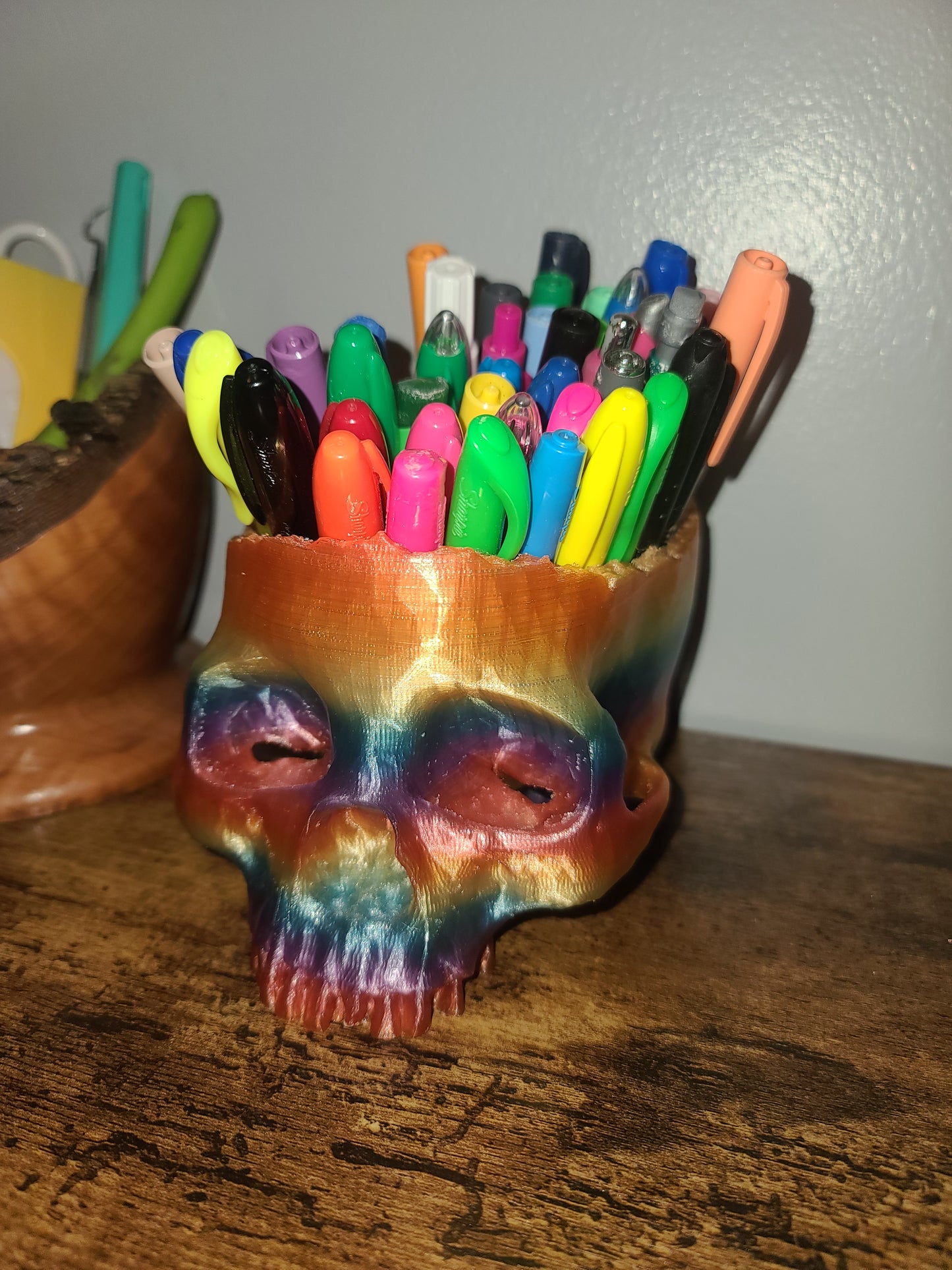 3D Printed Rainbow Skull Candy Bowl, Planter, Halloween Decor, PLA Eco Friendly, Spooky Gothic Home Decor, Fun Desk Organizer, Pen Holder