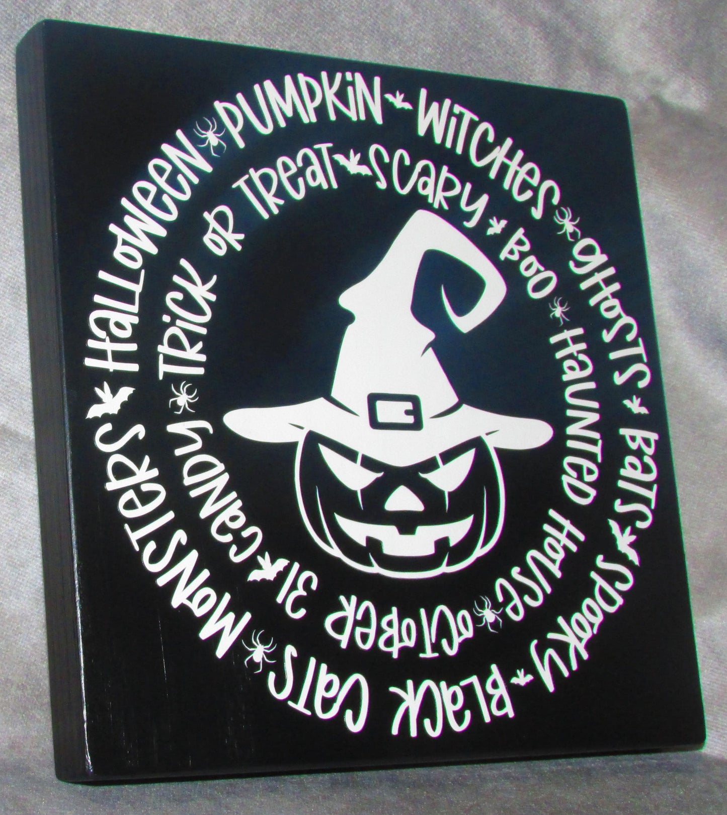 Festive Halloween Pumpkin Sign - Wooden Word Art Decor - 7.75" Hand-Painted Shelf Sitter