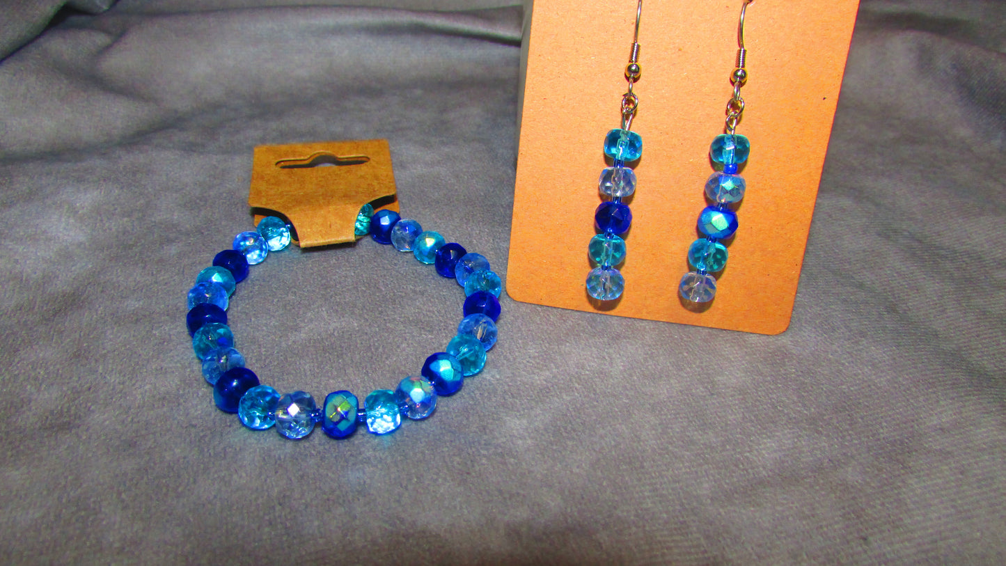 Handmade Stretch Multi-colored Blue Iridescent Glass Beaded Bracelet and Earring Set